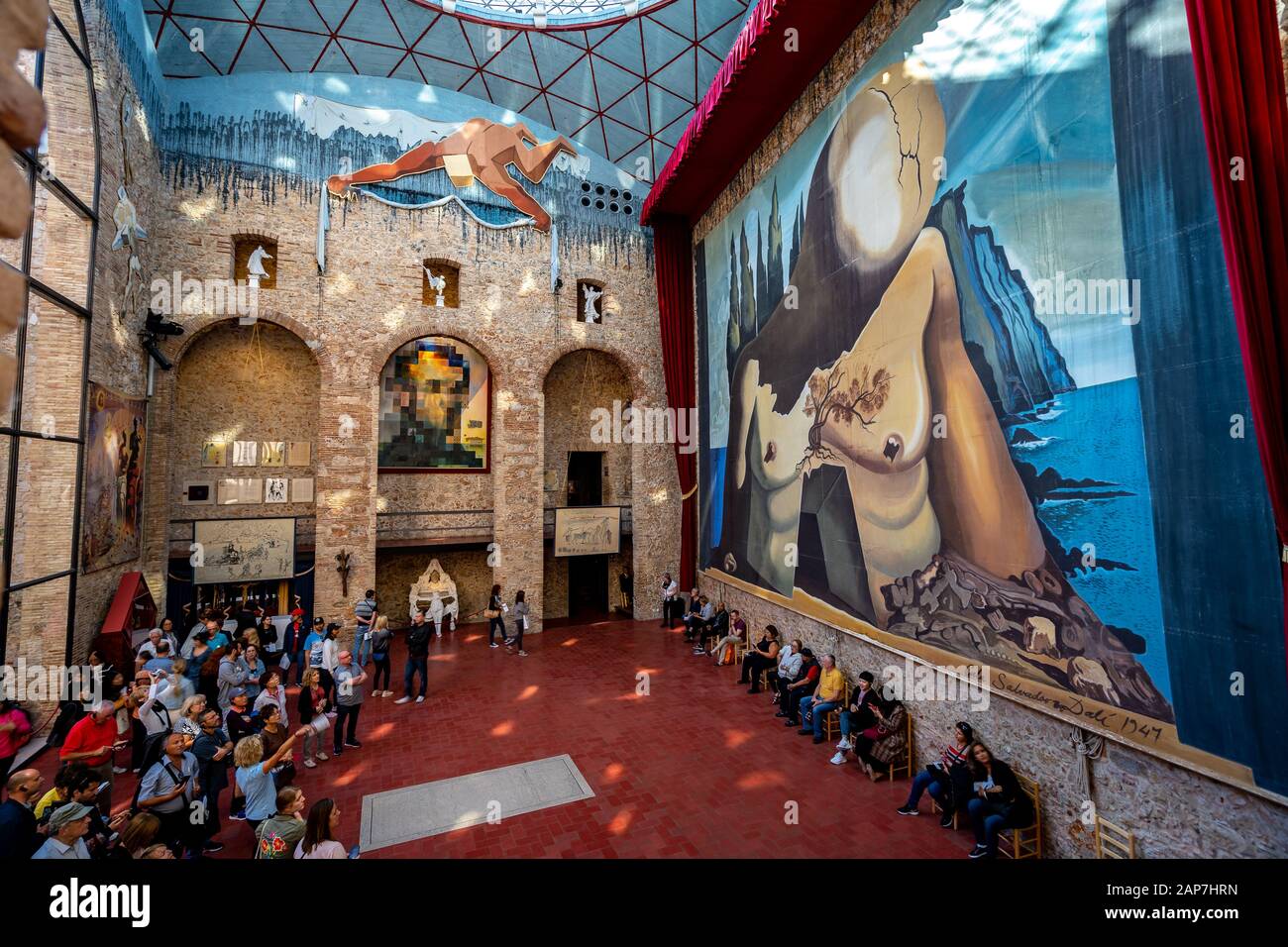 Installations artistiques au musée Salvador Dali à Figueres, Espagne Banque D'Images
