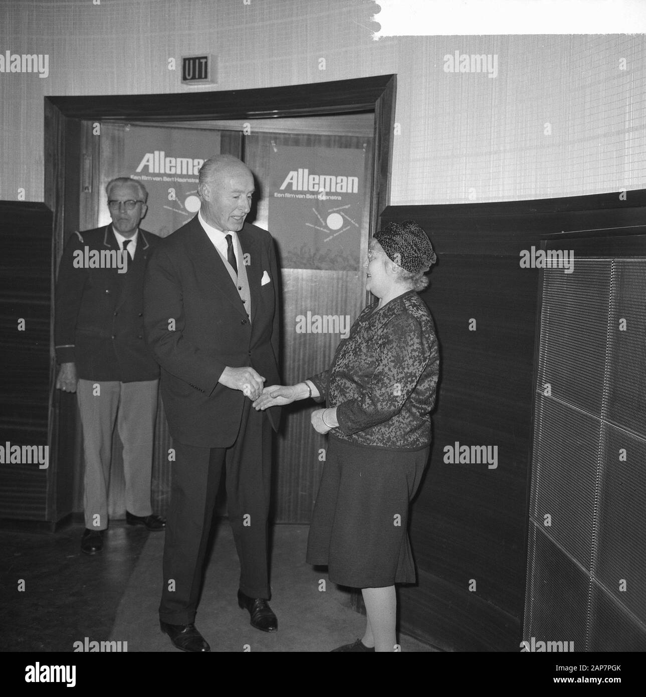 Films De La Série Les Visiteurs 000ème film visiteur alleman Banque de photographies et d’images à