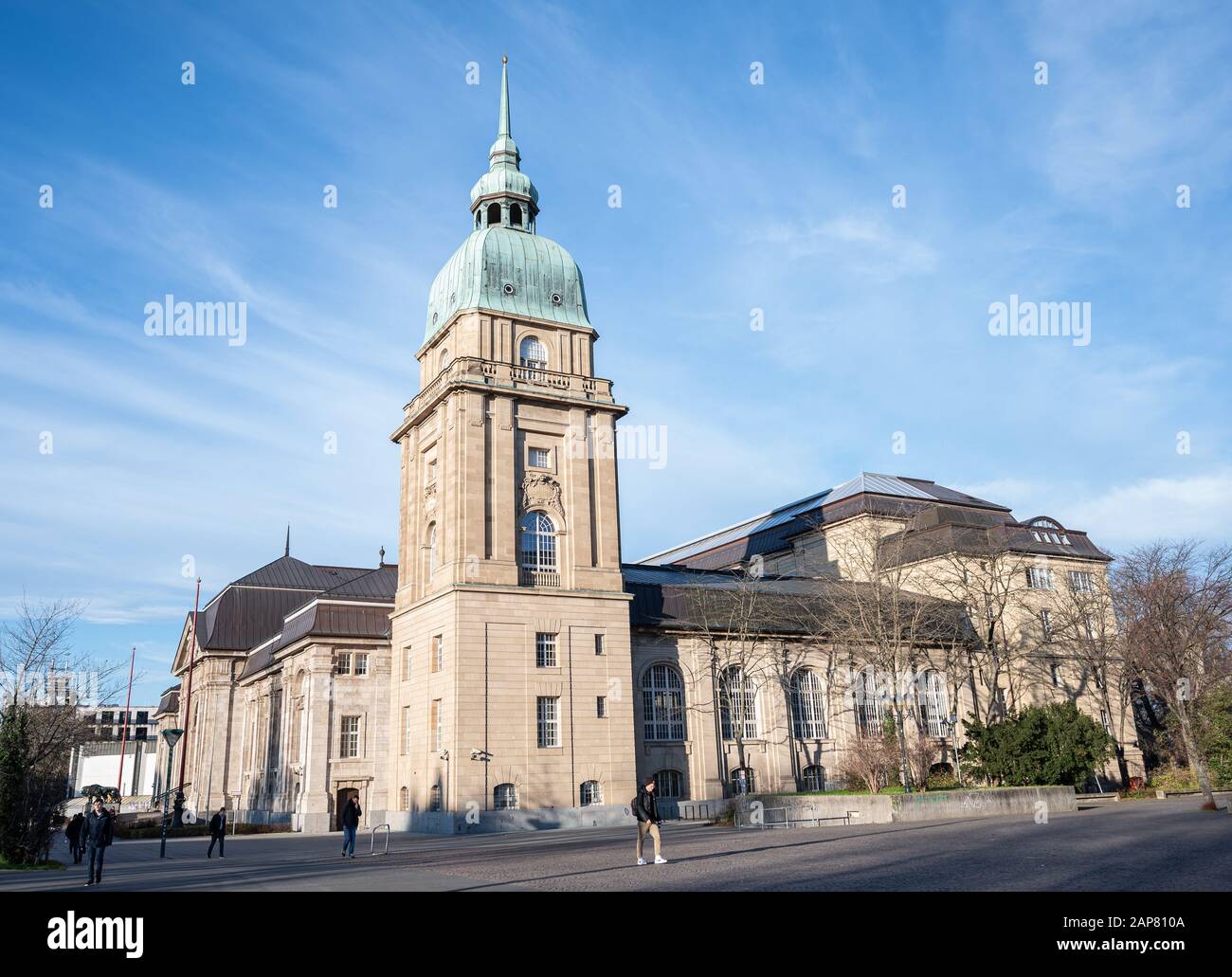 Darmstadt, Allemagne. 15 janvier 2020. Le musée national de Hesse Darmstadt (HLMD) est situé au centre de la ville scientifique. Le musée Hessische Landesmuseum Darmstadt (HLMD) célèbre son 200ème anniversaire. En 1820, Ludewig j'ai transféré sa collection d'art et d'histoire naturelle à l'état, sous la forme d'une fondation. Crédit: Andreas Arnold/Dpa/Alay Live News Banque D'Images