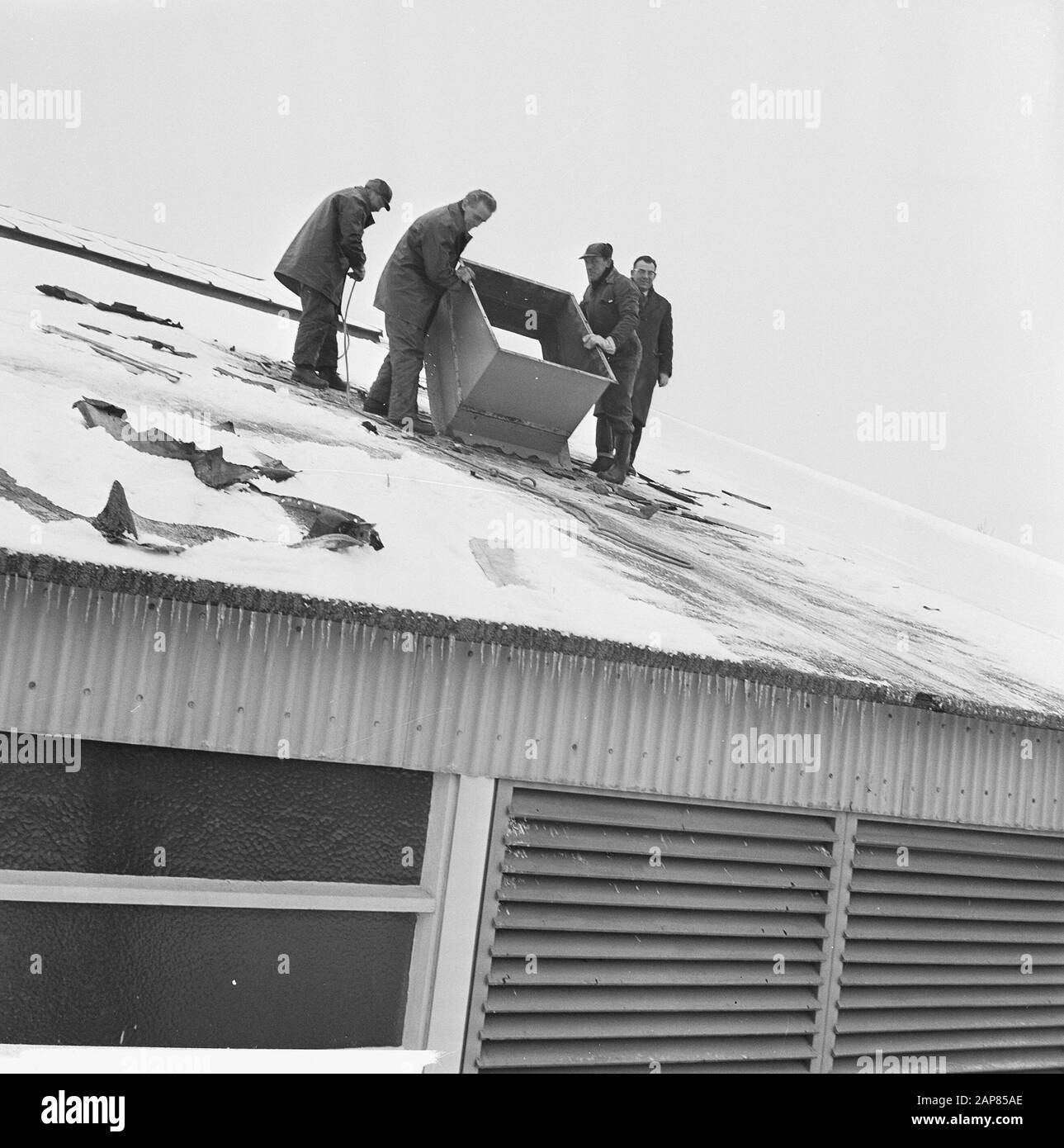 Ahoy-Complex à Rotterdam en démolition Date : 17 janvier 1966 lieu : Rotterdam, Zuid-Holland mots clés : démolition Nom de l'institution : Ahoy Banque D'Images
