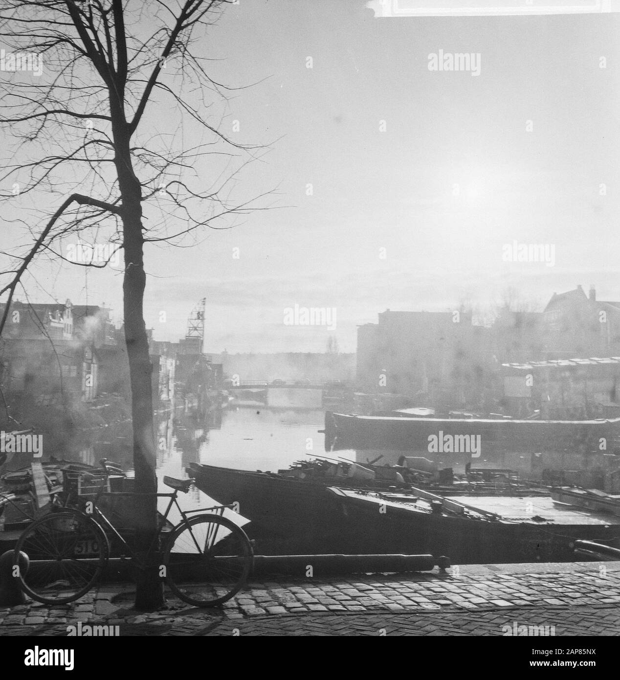 De Haarlemmerpoort À Amsterdam, Realengracht Et Bickersgracht Date: 22 Décembre 1965 Lieu: Amsterdam, Noord-Holland Mots Clés: Bâtiments Banque D'Images