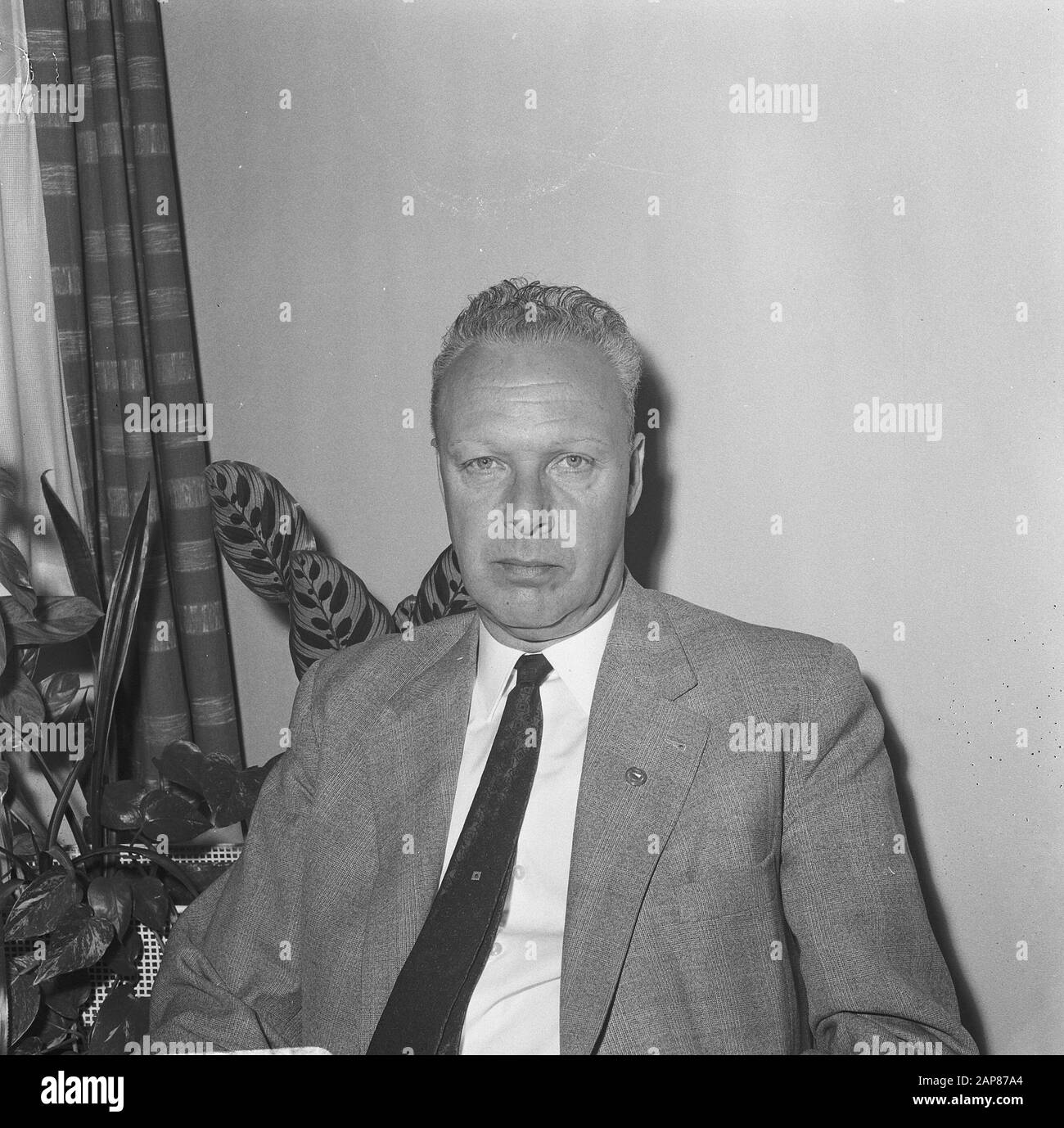 M. Bos (président du VVV) (chef) Date : 17 mai 1966 mots clés : sport, football nom De La Personne : Forest Nom de l'institution : Office de Tourisme Banque D'Images