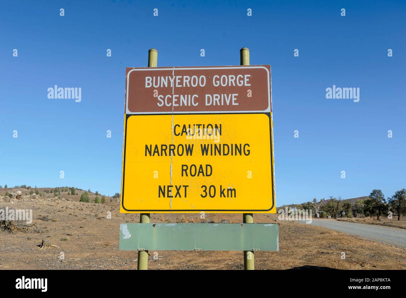 Signez Pour La Célèbre Promenade Panoramique De Bunyeero Gorge, Le Parc National Ikara-Flinders Ranges, Australie Méridionale, Australie Banque D'Images