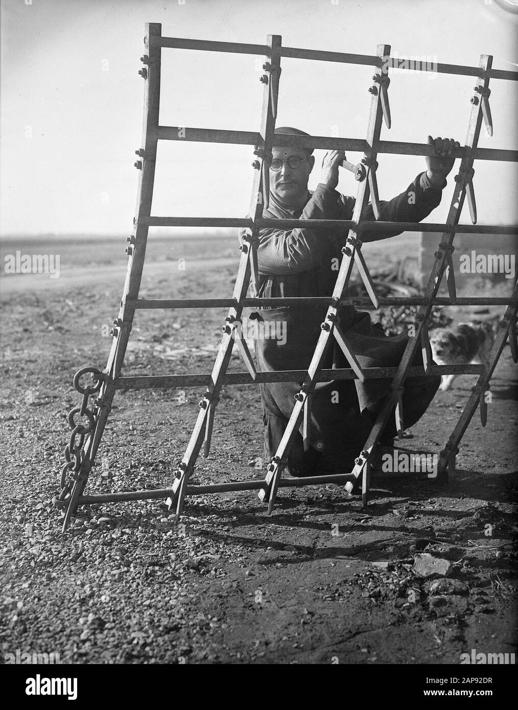 La harpe est en construction Date : 19 mars 1947 Banque D'Images