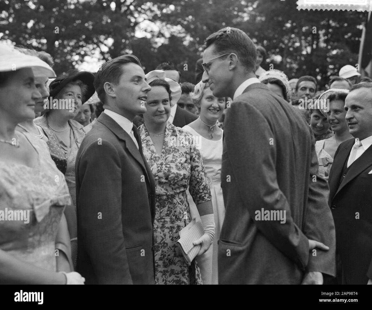 Troisième jour de la visite du roi Baudouin réception de la colonie