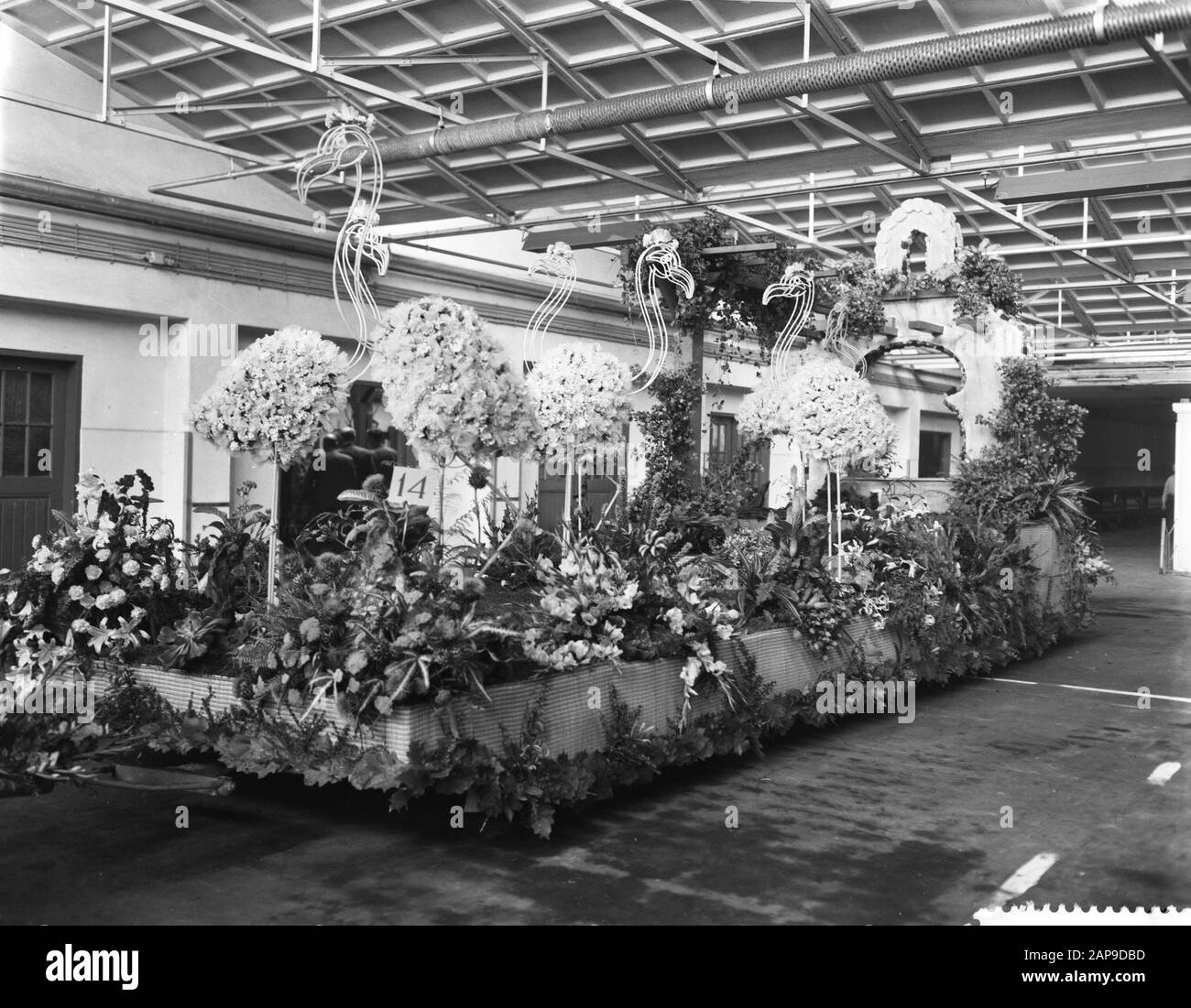 Journée belge à Floriade, travaux de finition Date: 2 septembre 1960 Nom institutionnel: Floriade Banque D'Images