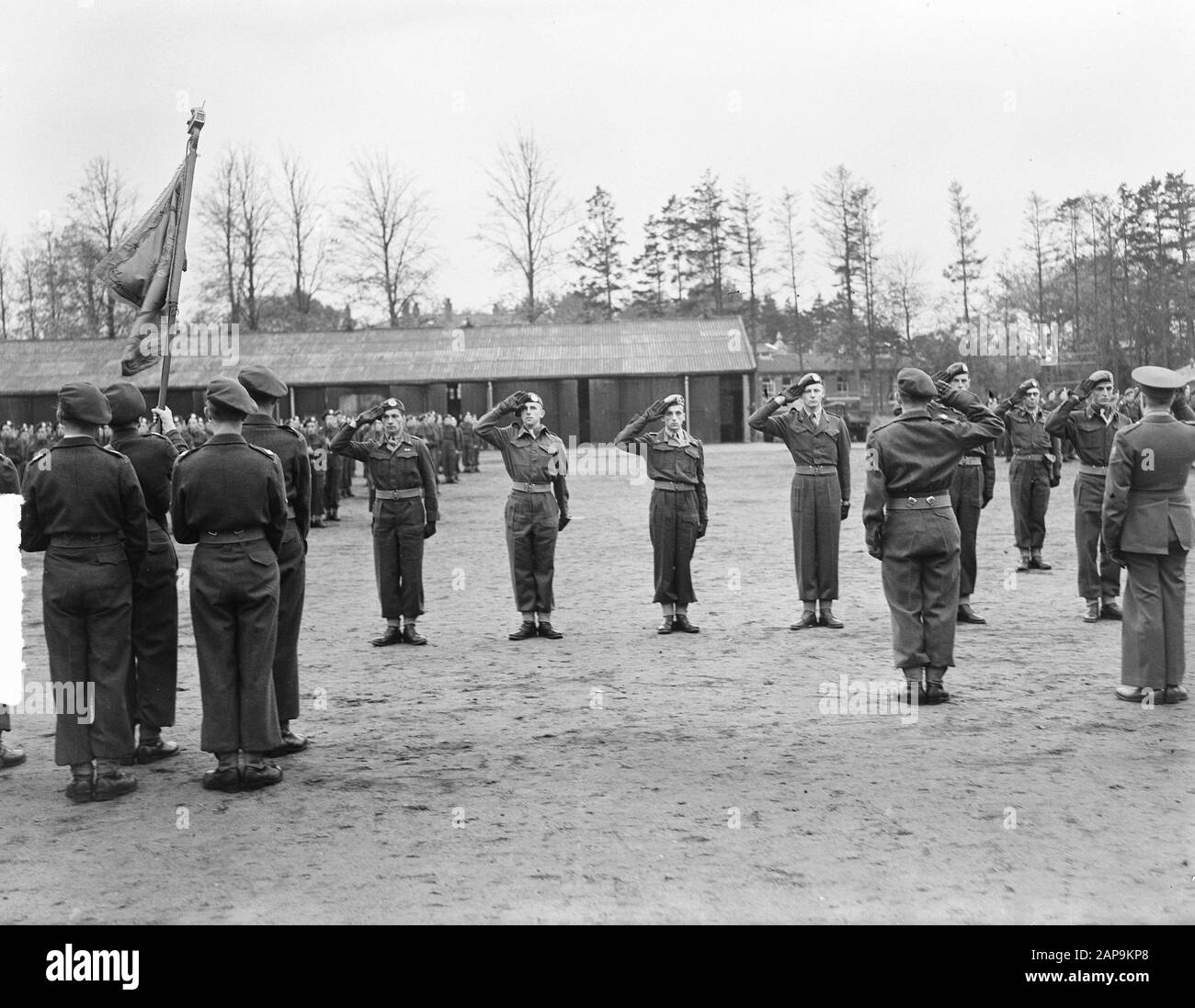 De beeeen lieutenants durant Wilhelmus Date: 21 octobre 1948 Nom de l'institution: Wilhelmus Banque D'Images