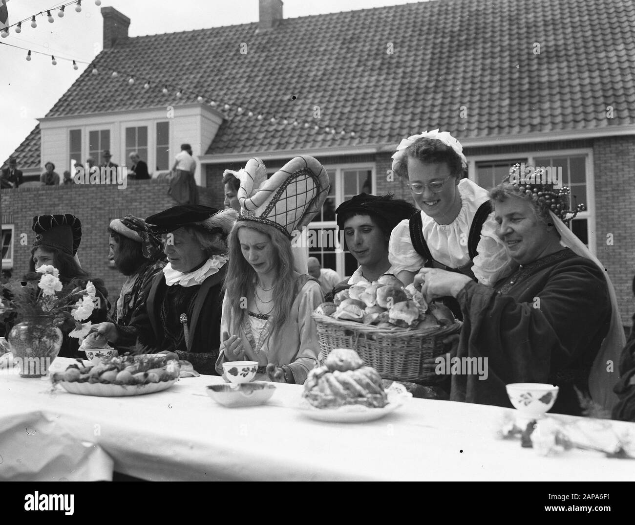 600 ans mariage de Monnickendam Date : 22 juillet 1955 lieu : Monnickendam mots clés : mariages Banque D'Images