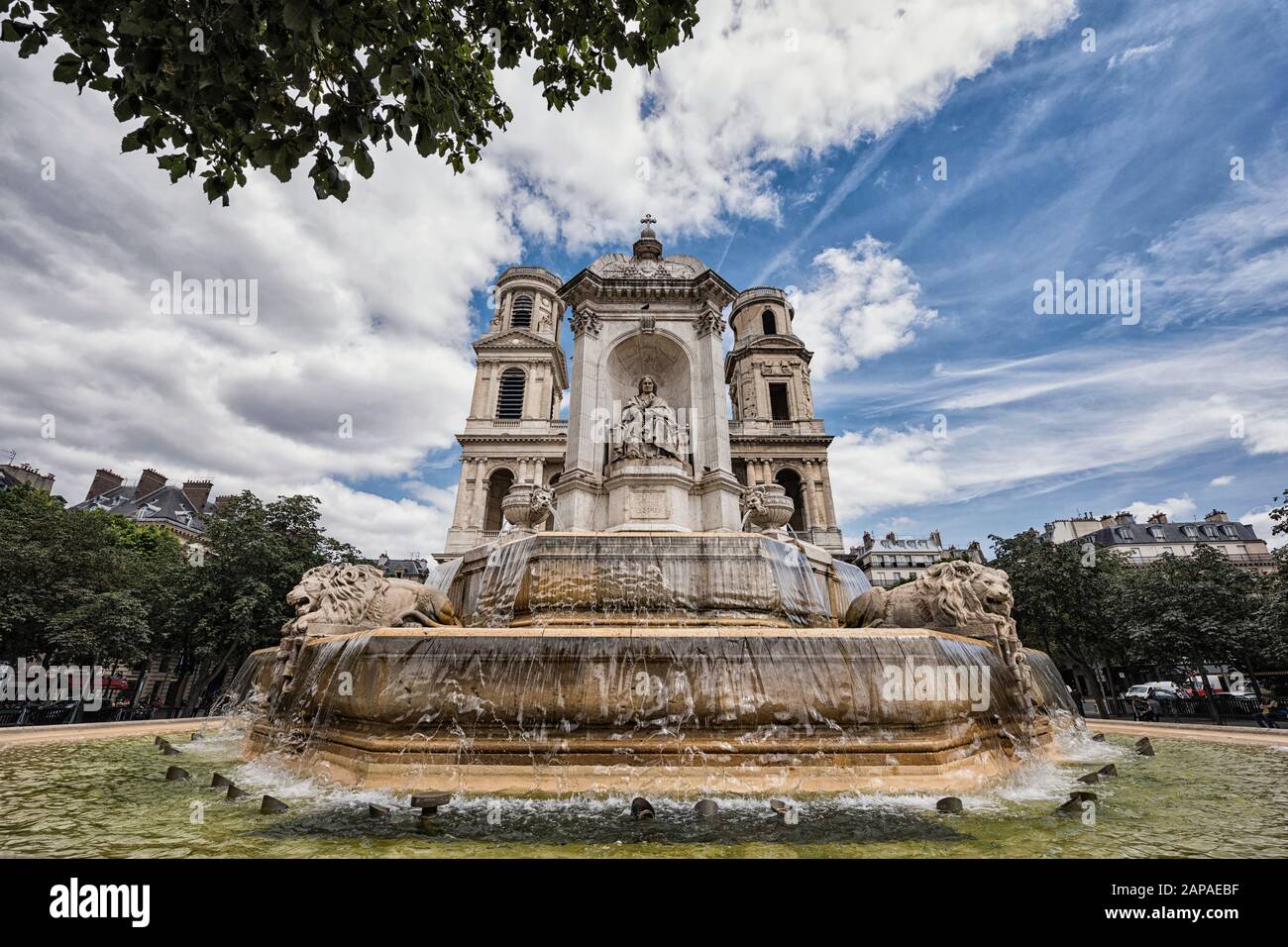 La Fontaine Saint-Sulpice connue sous le nom de Fontaine Des Quatre Cardinaux, Saint-Germain, Paris Banque D'Images