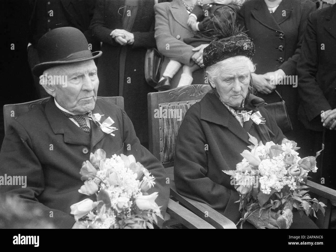 Mariage au diamant Hendrikse-Roozen à Altweert (L) Date : 2 mai 1946 lieu : Altweert mots clés : diamants, mariage Banque D'Images