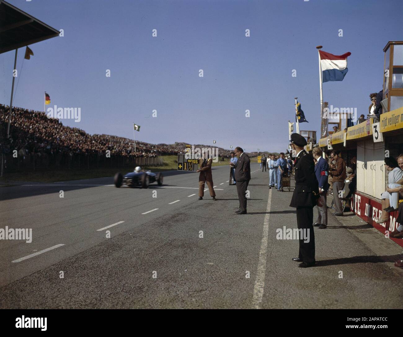 Autoras, Grand prix Date: 22 mai 1965 lieu: Noord-Holland, Zandvoort mots clés: Autoras nom De La Personne: Grand prix Banque D'Images