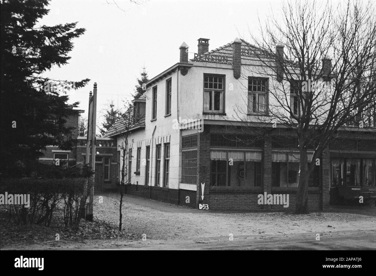 Points Fixes Cultuurtechnische Dienst Description: Café-Restaurant À Denekamp (Realding Ootmarsum) Annotation: D-53. , modifications d'eau de champ Banque D'Images Points Fixes Cultuurtechnische Dienst Description: Café-Restaurant À Denekamp (Realding Ootmarsum) Annotation: D-53. , modifications d'eau de champ Banque D'Images