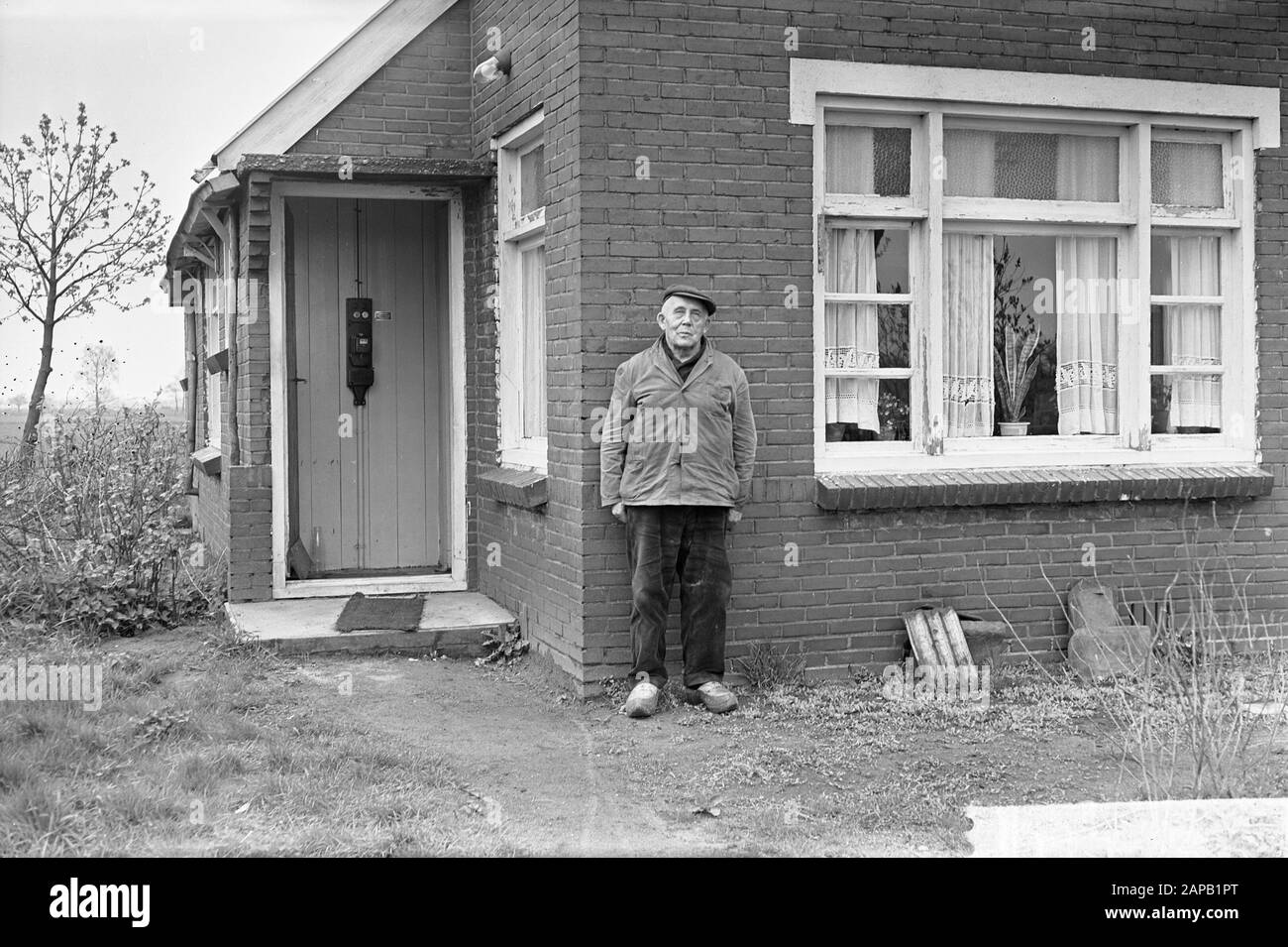 Derk Bodewitz de Boertange, sauveur du Tifof russe, ici pour sa résidence Date: 30 avril 1965 lieu: Russie mots clés: Sauveteurs, maisons Banque D'Images