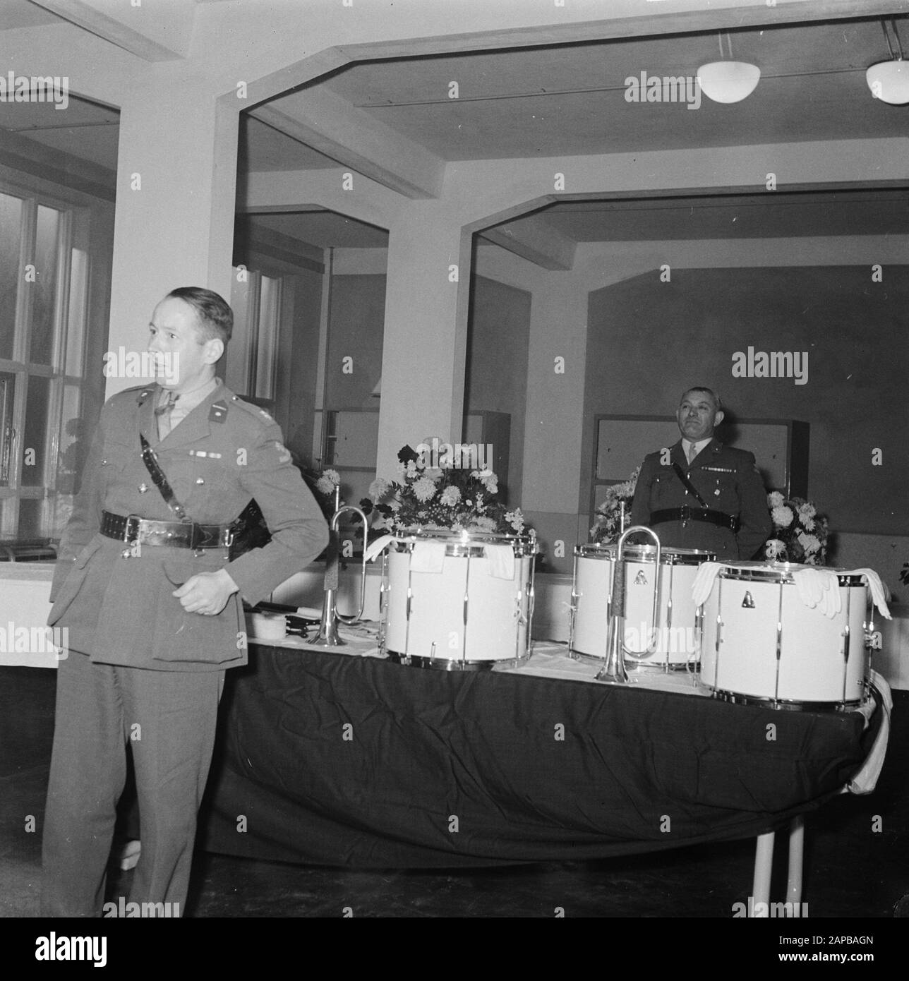 25ème anniversaire CDAK/Middelburg/Ingenieur der Genie Major Engelbrecht Merci administration municipale Date: 1 décembre 1949 lieu: Middelburg, Zeeland mots clés: Municipalités, anniversaires Nom: Engelbrecht Banque D'Images