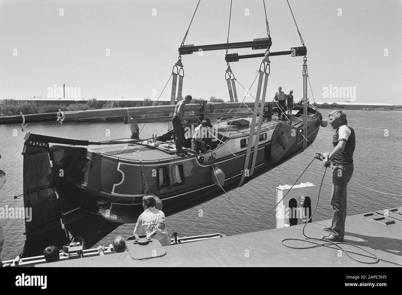 36 les bases de plateau ont été expédiées à New York Date : 14 juin 1986 mots clés : bateaux Banque D'Images