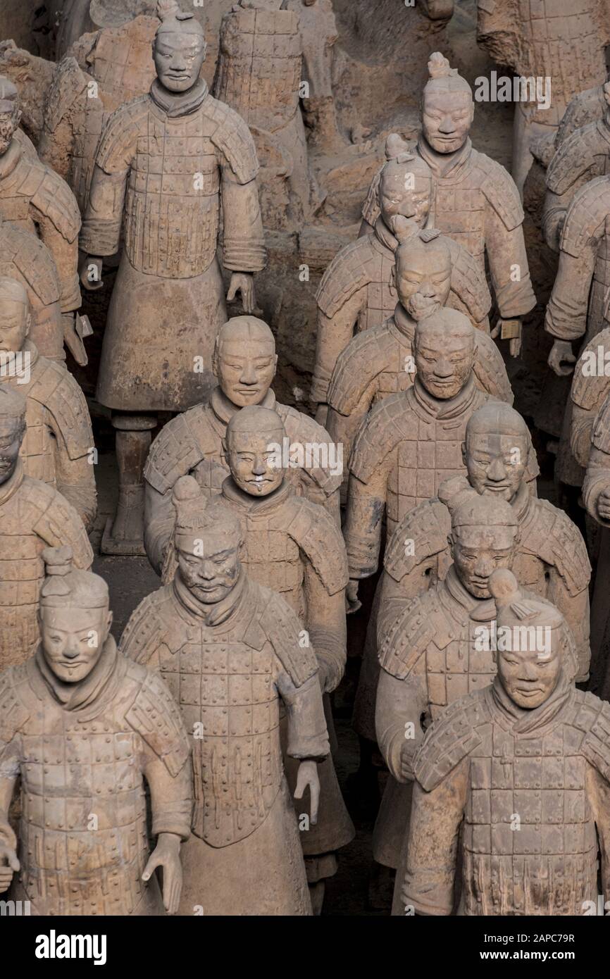 L'Armée De Terre Cuite De L'Empereur Qin Chi Huang À Xian, Chine Photo