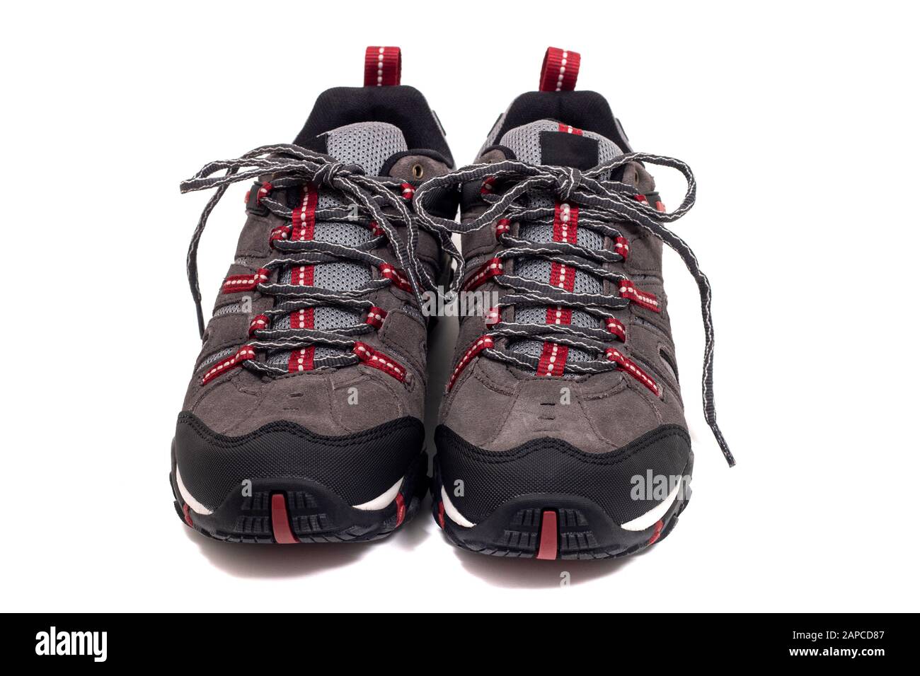 Vue rapprochée d'un homme moderne chaussures de sport isolées sur un fond  blanc Photo Stock - Alamy