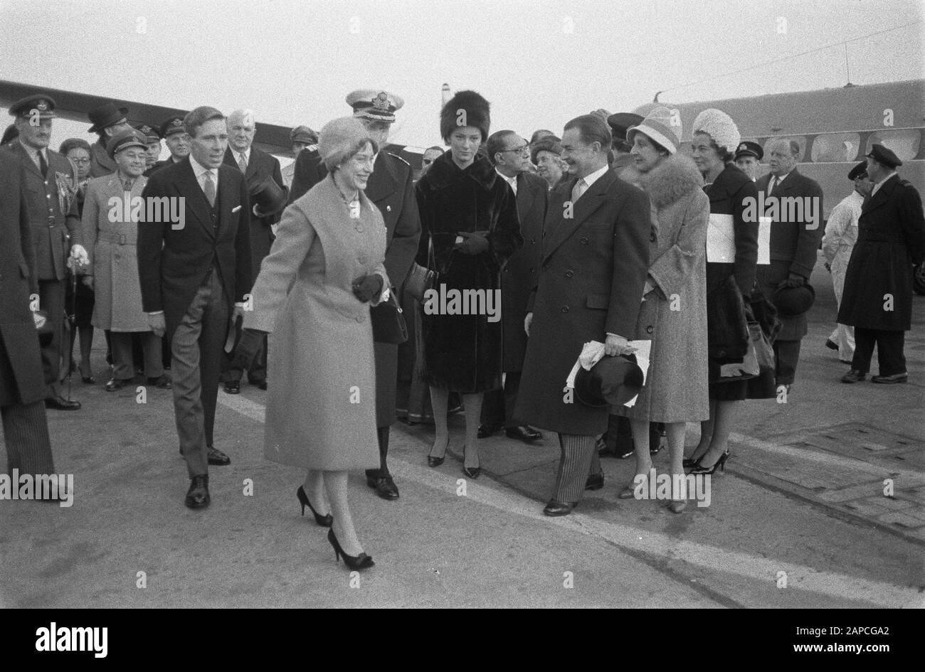 Arrivée la princesse Margaret et Anthony Armstrong Jones Bruxelles, de la gauche Anthony Armstrong Jones, Princess Margaret, Prince Albert Et Princess Paola/Date : 13 Décembre 1960 Lieu : Bruxelles Mots Clés : Arrivées Nom Personnel : Albert Prins, Anthony Armstrong Jones, Margaret Prins Banque D'Images