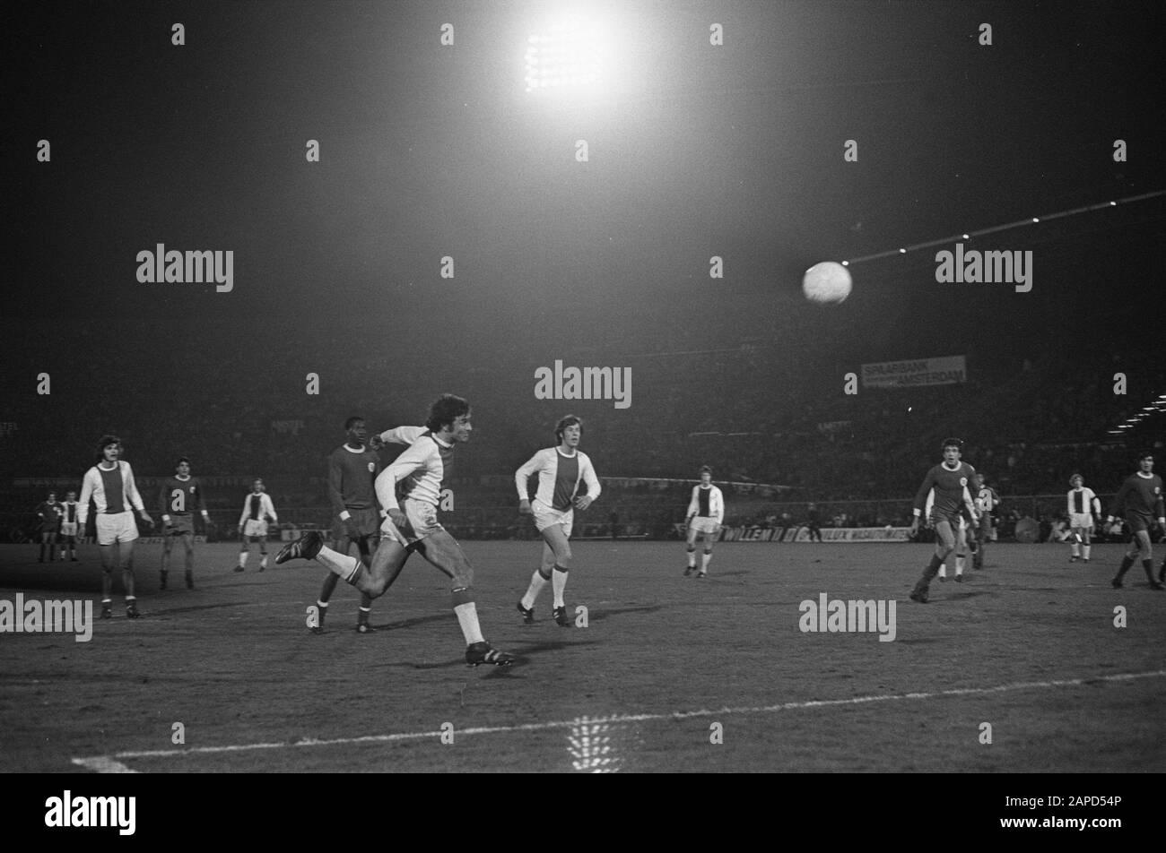 AJAX contre Benfica 1-0, demi-finale Europaup I; Swart scores 1-0 Date: 5 avril 1972 mots clés: Sport, football Nom de l'institution: Benfica Banque D'Images