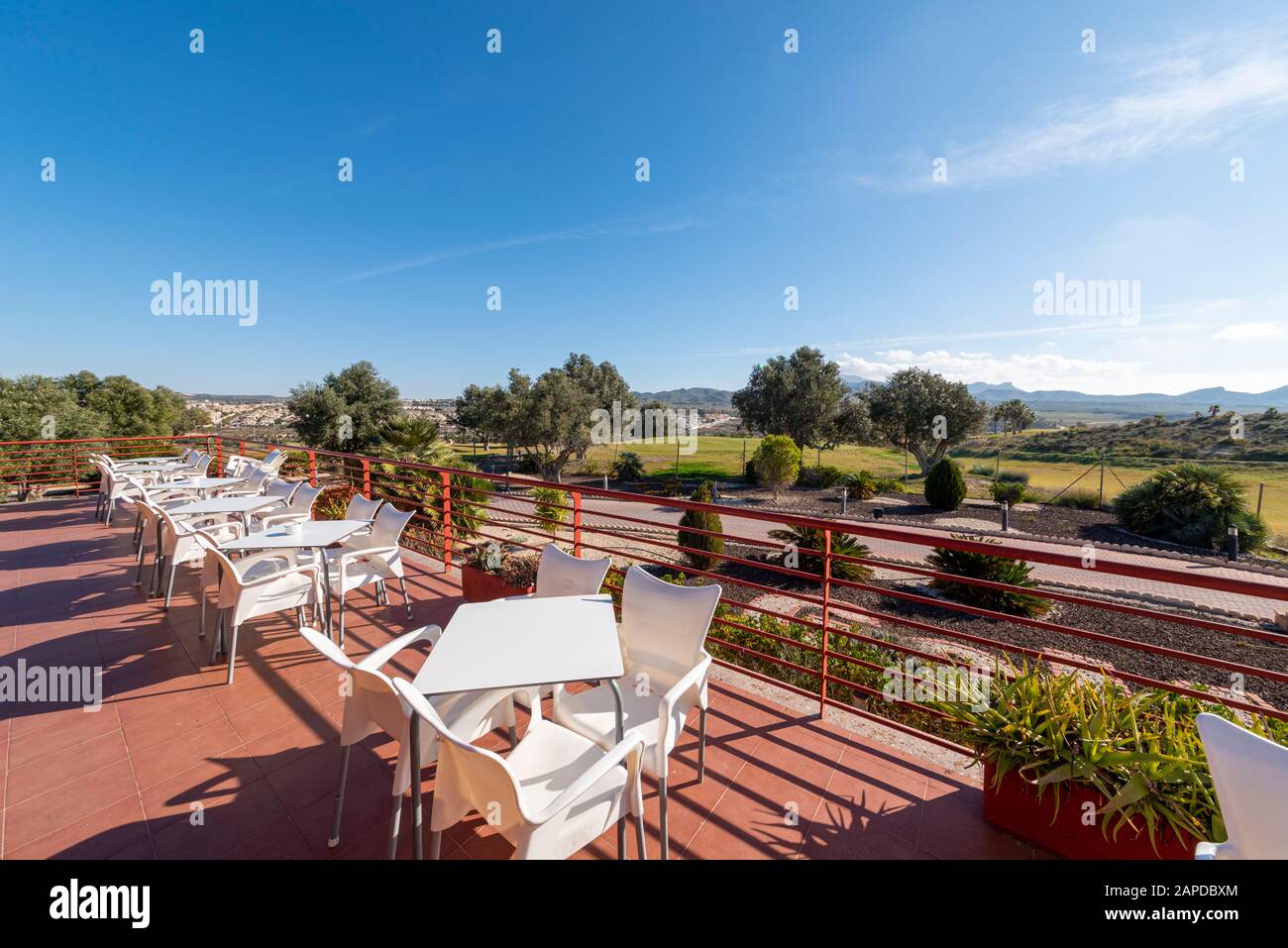 Golf de Camposol. Vue depuis la terrasse du bar du club de golf du parcours de golf de Camposol, région de Murcie, Costa Calida, Espagne. Populaire auprès des ex-chats britanniques Banque D'Images