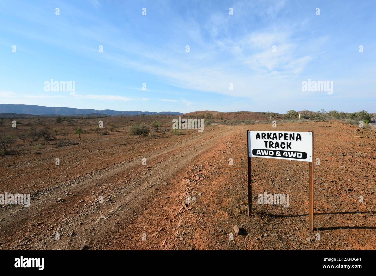 Le circuit de 4 RM Arkapena traverse la nature sauvage, le parc national des Flinders Ranges, Australie méridionale, Australie Banque D'Images