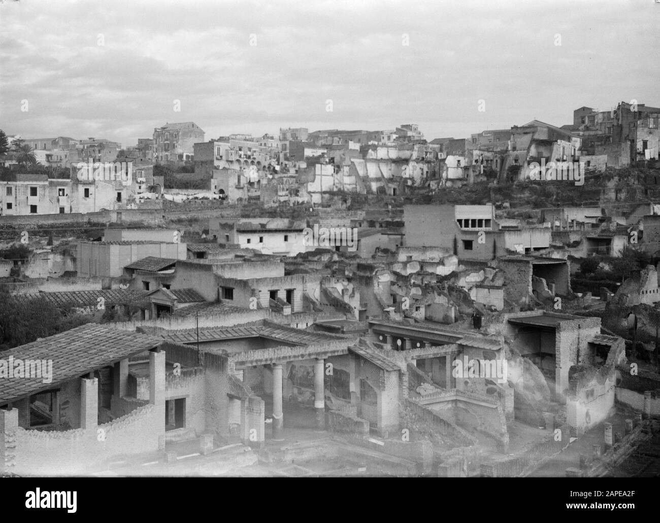 Italie Description: Image des ruines de la ville d'Herculaneum Date: Non daté lieu: Herculaneum, Italie mots clés: Archéologie, fouilles, ruines, maisons Banque D'Images