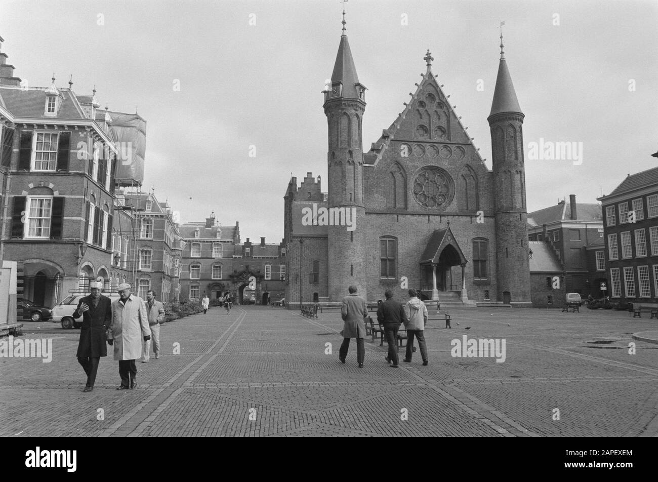 Binnenhof (Avec Ridderzaal) Date : 7 Mars 1988 Lieu : La Haye, Zuid-Holland Mots Clés : Bâtiments, Places Banque D'Images