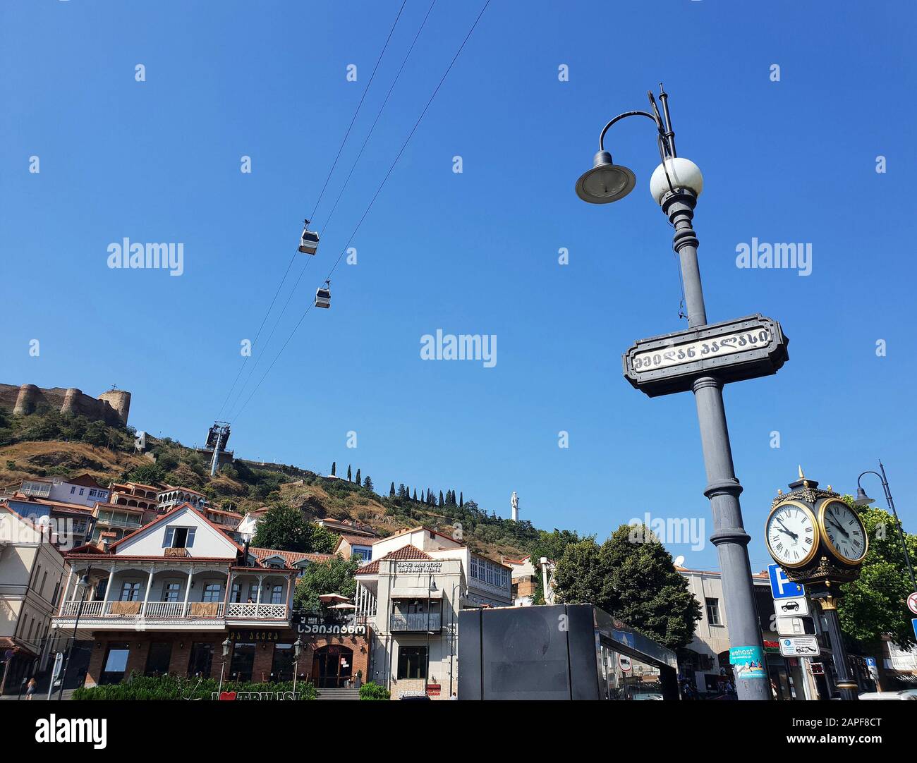 Vue sur la ville et la forteresse de Narikala, Tbilissi, Géorgie Banque D'Images