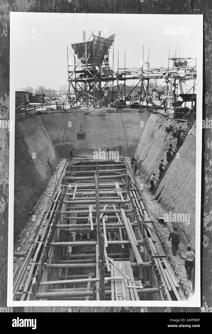 6.5x9 Fondation PIT diepbunker State-mine Maurits Date: Non daté mots clés: STATATSMINGEN, fondation Wells Nom personnel: Maurits Banque D'Images