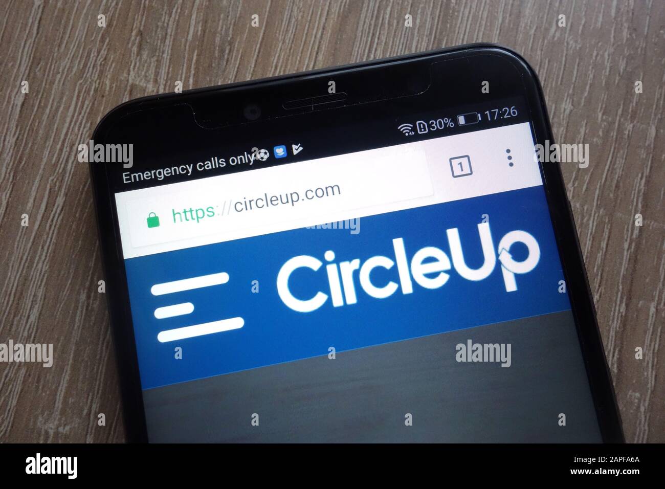 Site Web de la société CircleUp fintech affiché sur un smartphone moderne Banque D'Images