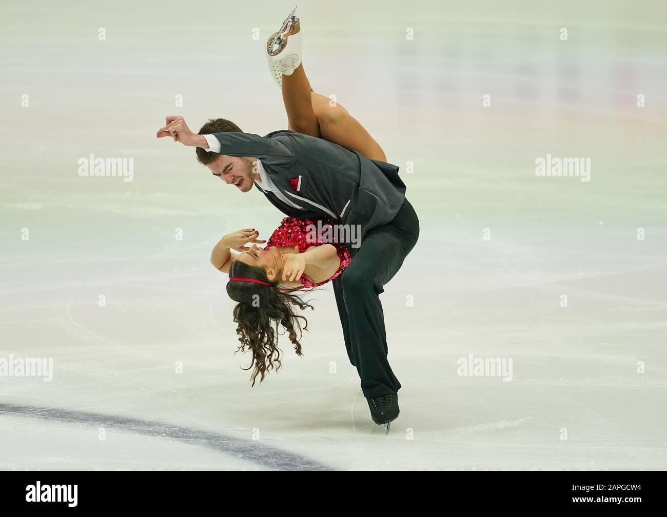 Steiermarkhalle, Graz, Autriche. 23 janvier 2020: Aurelija Ipolito et J.T. Michel de Lettonie pendant la danse sur glace aux Championnats européens de patinage artistique de l'UIP à Steiermarkhalle, Graz, Autriche Banque D'Images