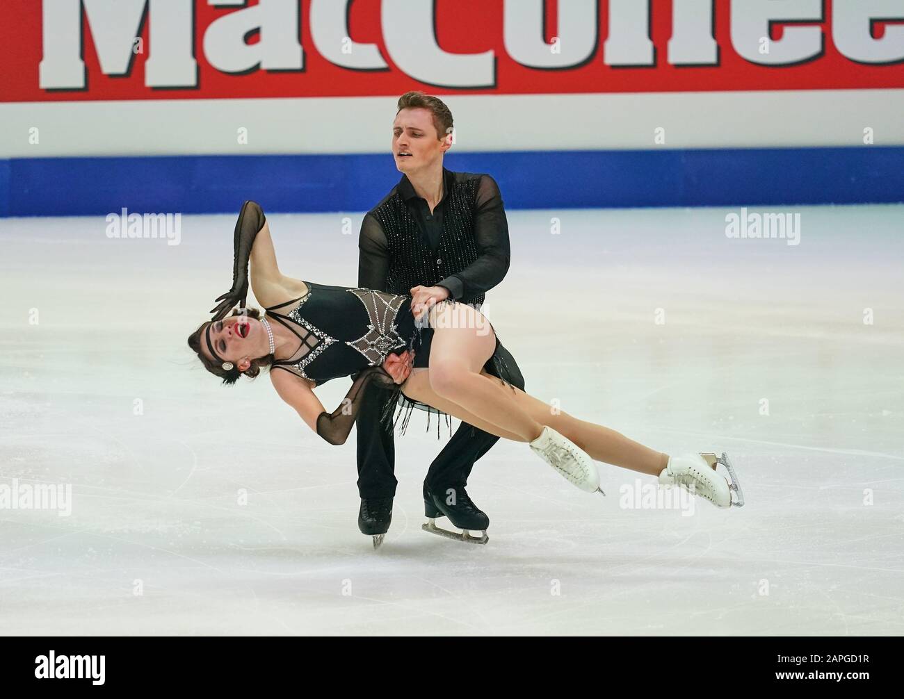 Steiermarkhalle, Graz, Autriche. 23 janvier 2020: Mina Zdravkova et Christopher M. Davis de Bulgarie lors de la danse sur glace aux Championnats européens de patinage artistique de l'UIP à Steiermarkhalle, Graz, Autriche Banque D'Images