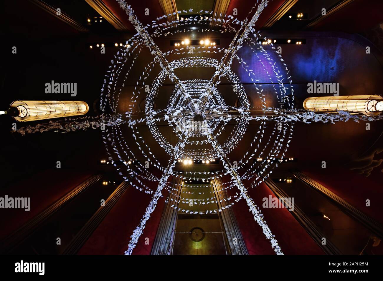 Manhattan, New York, NY, États-Unis - 5 décembre 2019. L'intérieur du radio City Music Hall autour de Noël, Midtown Manhattan, NY, États-Unis Banque D'Images