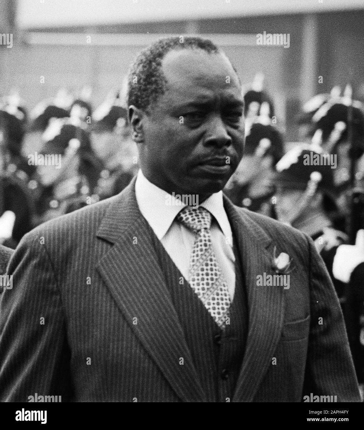 Arrivée Du Président Kenyase Arap Moi À L'Aéroport De Schiphol; Arap Moi Avec Le Premier Ministre D'Agt; Banque D'Images