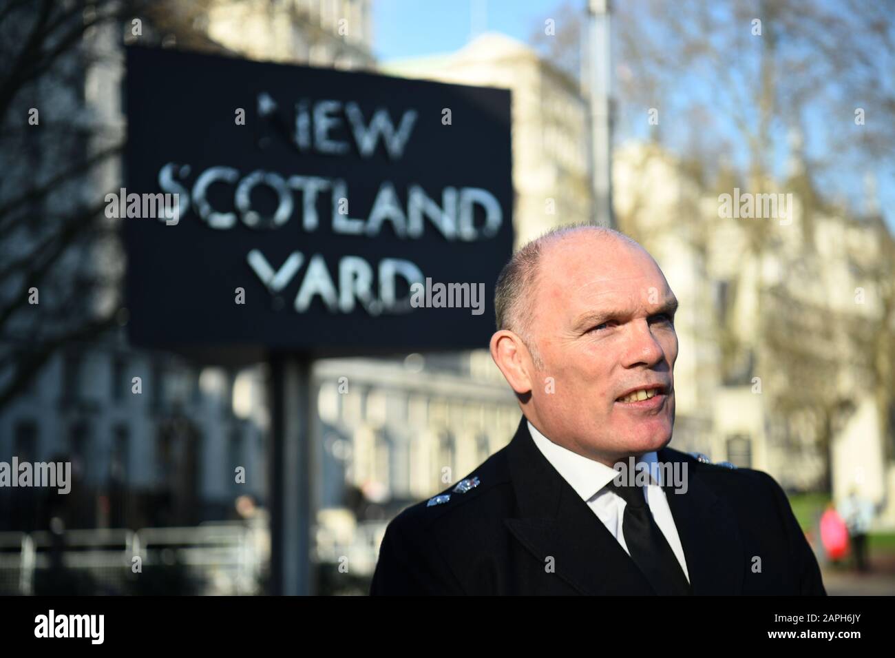 Le surintendant principal des détectives Richard Tucker a parlé aux médias à New Scotland Yard à Londres. Muhammad Rodwan, 56 ans, a été reconnu coupable à la vieille Bailey de se blesser avec intention mais non coupable de possession d'une arme offensive et de tentative de meurtre pour son attaque contre Le Pc Stuart Outten en août 2019. Banque D'Images