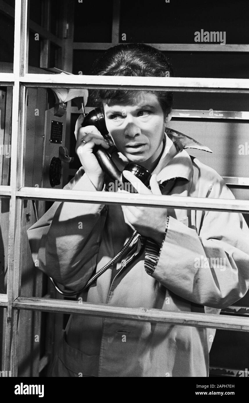 La diffusion télévisée de Beposter 7 novembre prochain Date : 24 septembre 1963 Mots-clés : Émissions de télévision Banque D'Images