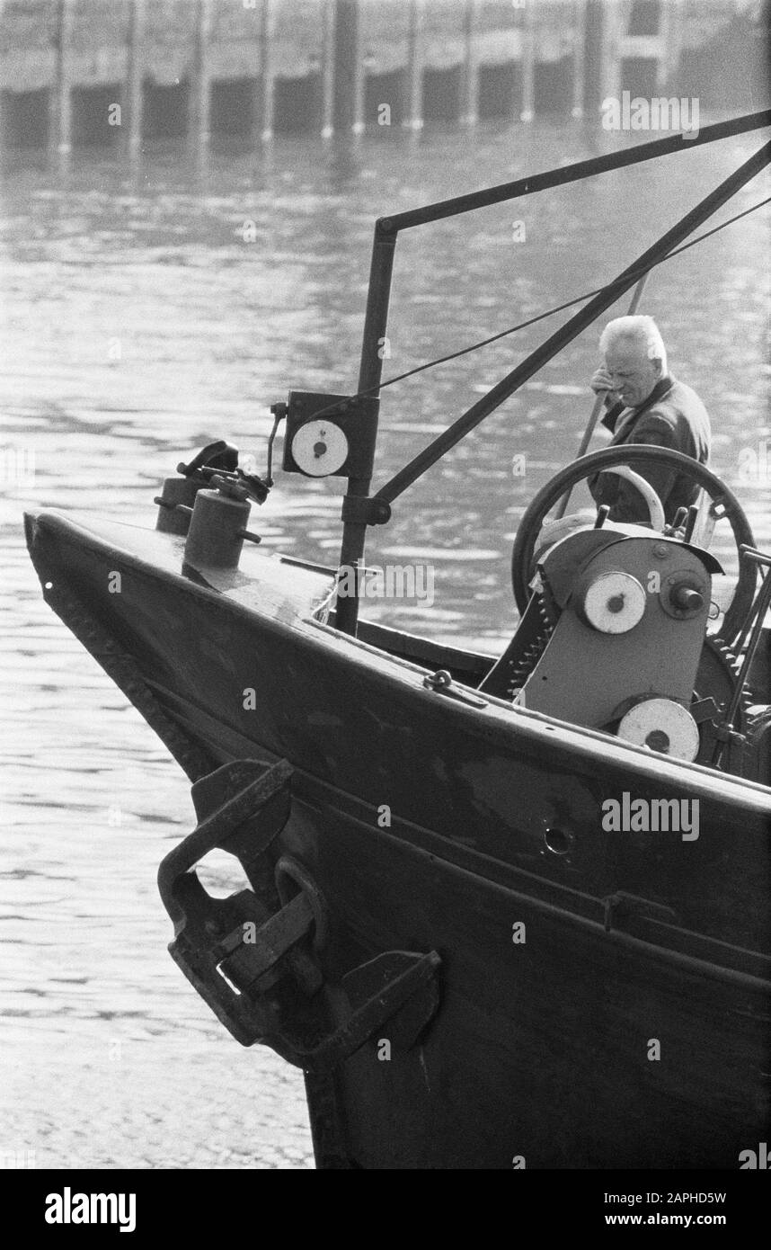 Le Port De Rotterdam Date : 22 Avril 1964 Lieu : Rotterdam, Zuid-Holland Mots Clés : Ports Banque D'Images