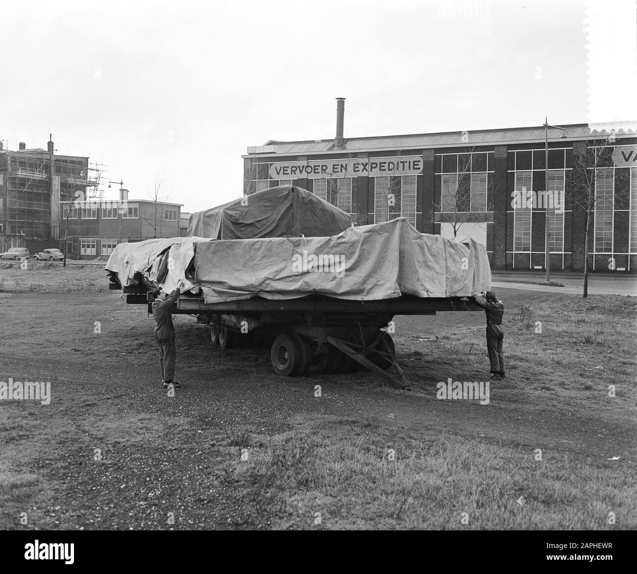 Arrivée Kontikivlot À Rotterdam Date: 29 Novembre 1954 Lieu: Rotterdam, Zuid-Holland Mots Clés: Arrivée Banque D'Images