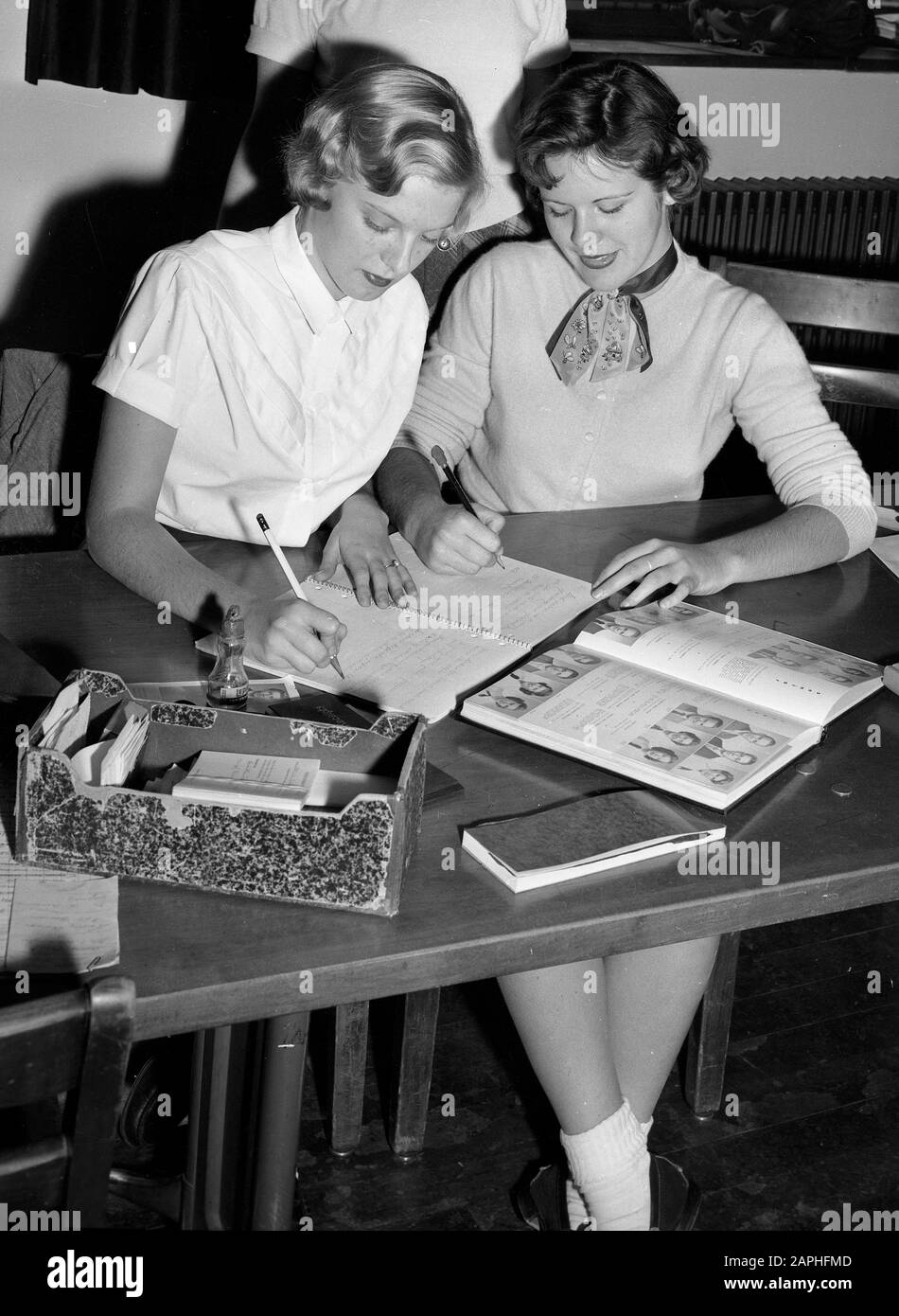 Les élèves des adolescentes de Greenville South Carolina High School, États-Unis 1956 Banque D'Images
