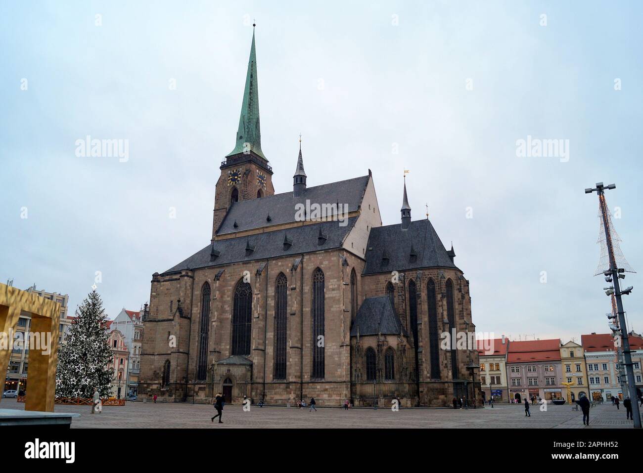 Cathédrale Saint-Bartholomew sur la place de la République, élévation orientale, Plzen, Pilsen, République tchèque Banque D'Images