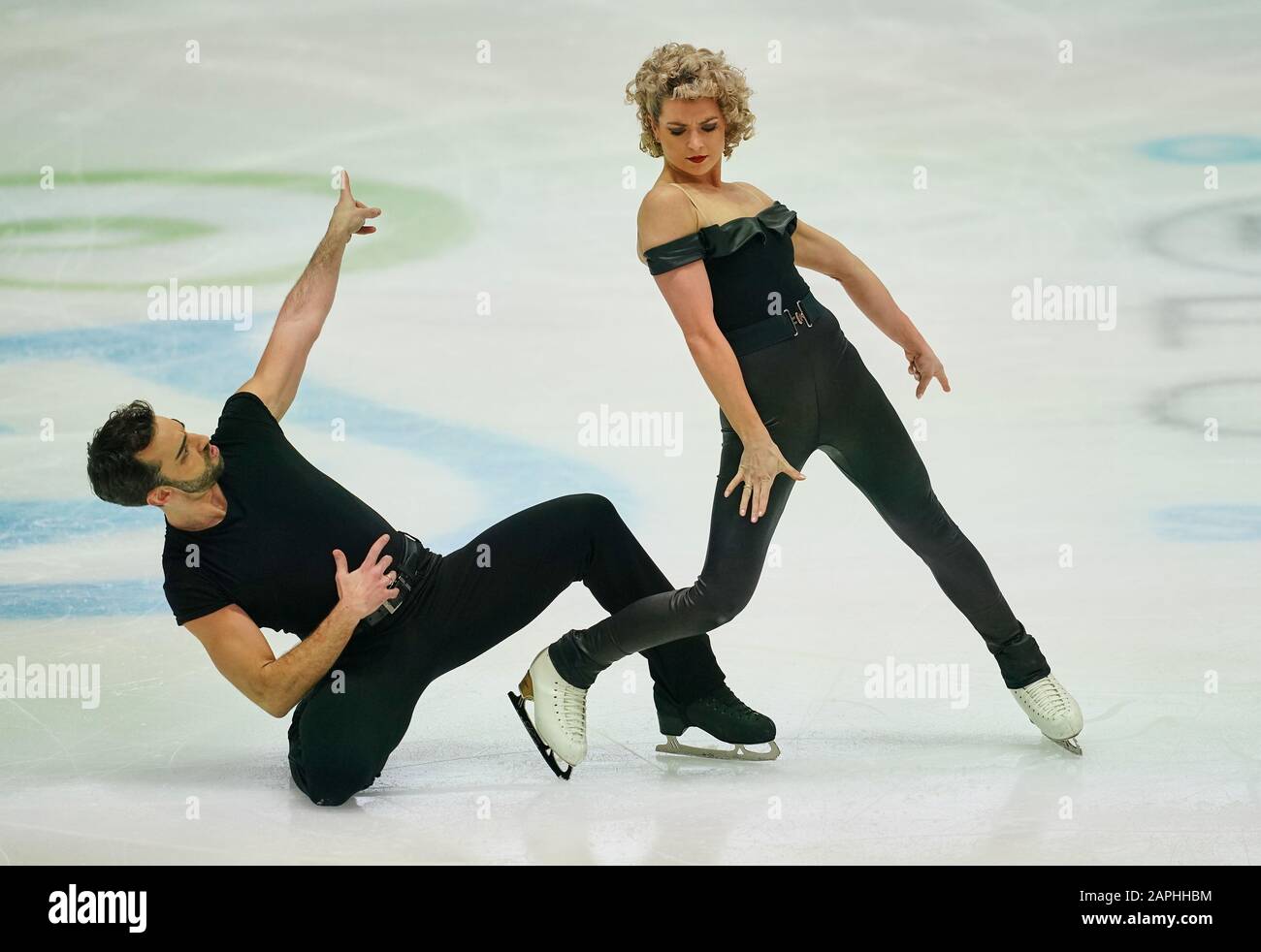 Steiermarkhalle, Graz, Autriche. 23 janvier 2020. Olivia Smart et Adrian Diaz d'Espagne pendant la danse sur glace aux Championnats européens de patinage artistique de l'UIP à Steiermarkhalle, Graz, Autriche. Crédit: Csm/Alay Live News Banque D'Images