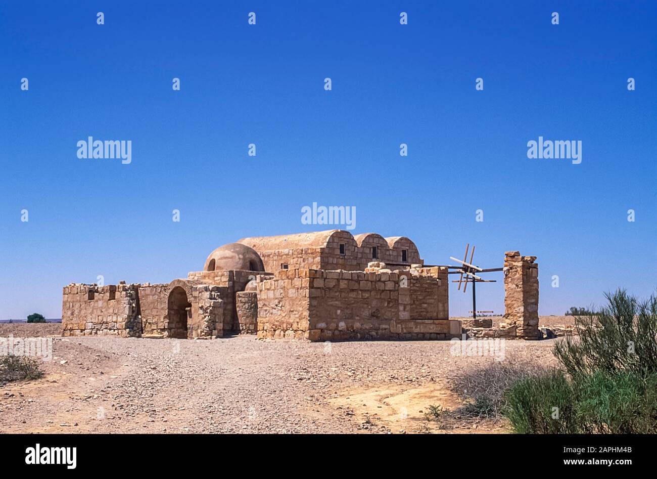 Jordanie. Le site classé au patrimoine mondial de l'UNESCO du petit fort du désert Qasr Al Amra du 8ème siècle dont le but principal était un oasis de chasse, hôtel et maison de bain.l Banque D'Images