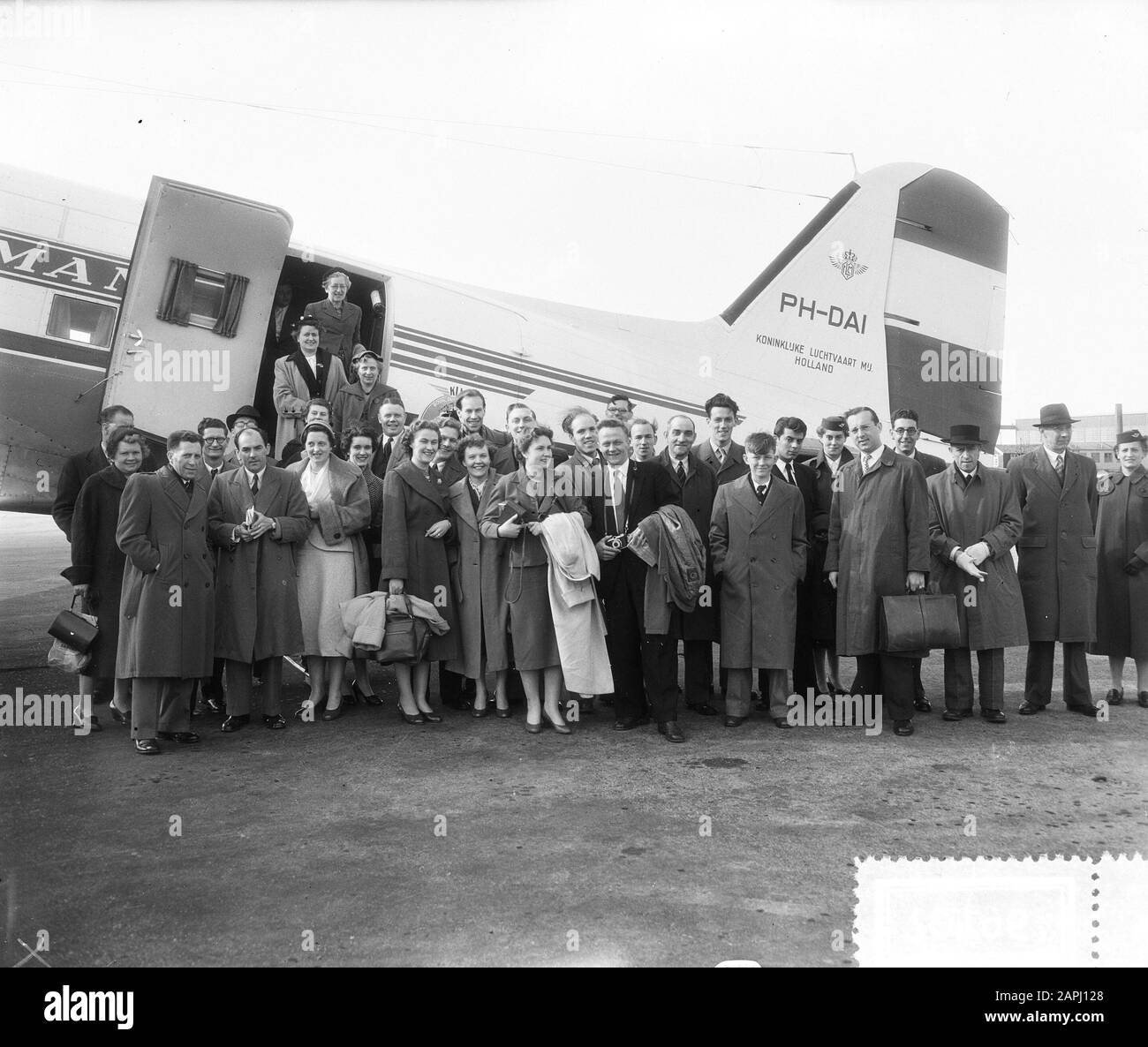 Visitez le club de tennis de table en anglais Wandsworth Date : 18 avril 1955 mots clés : tennis de table, avion Banque D'Images