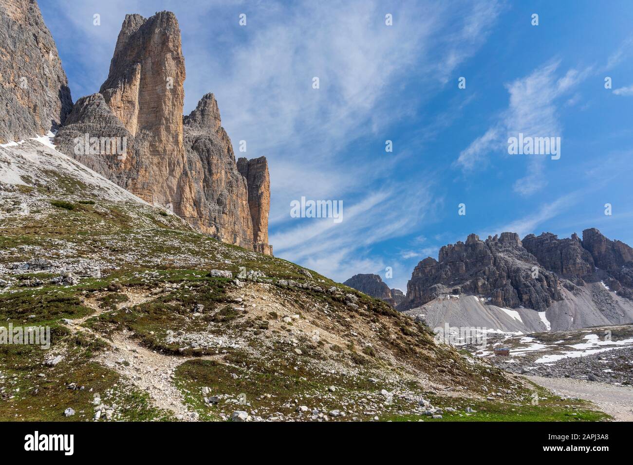 Tre Cime di Lavaredo. Majestueux sommets des Dolomites. L'Italie. Banque D'Images