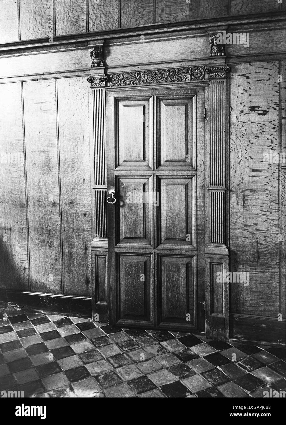 Anno 1650 Date: 8 janvier 1951 lieu: Noord-Holland, Twisk mots clés: Fermes, intérieurs Nom personnel: North hollandsche ferme Banque D'Images