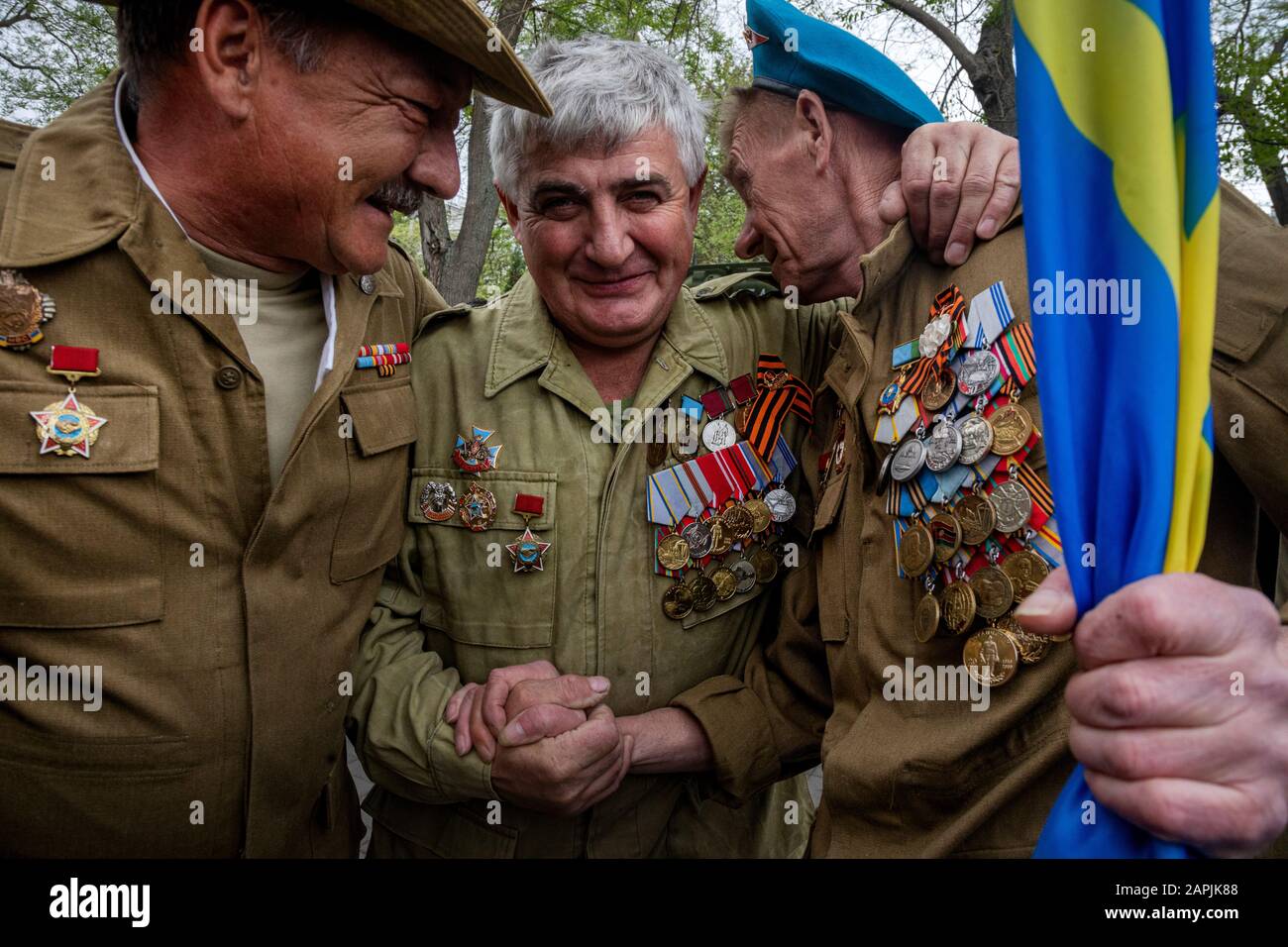 Crimée. Sébastopol, 9 mai 2019 Réunion des anciens combattants de la guerre soviétique-afghane sur la place Des Soldats-internationalistes lors de la célébration du jour de la victoire dans la ville de Sébastopol, en Crimée Banque D'Images