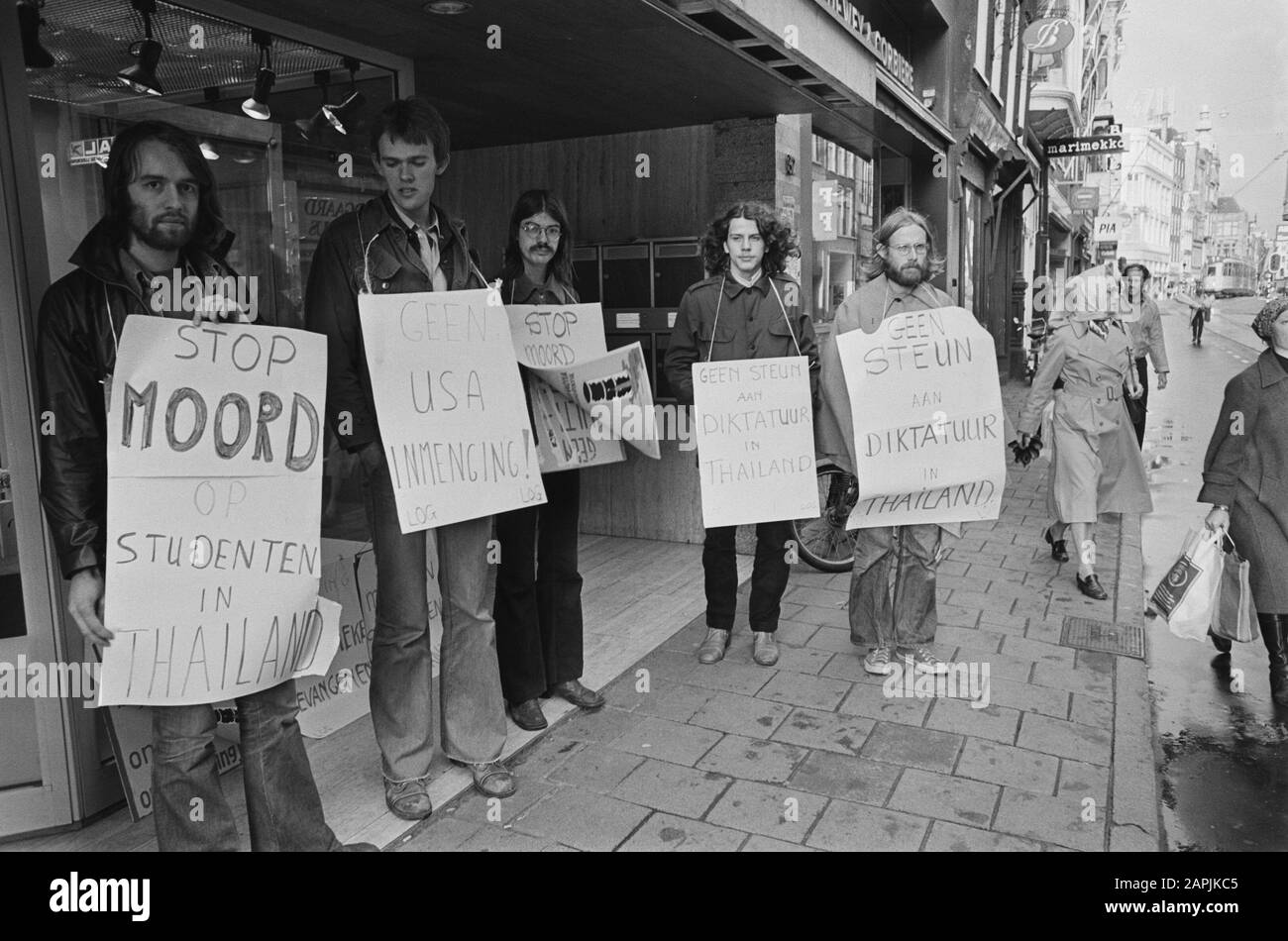 Manifestation contre le règne en Thaïlande pour l'agence de trafic thaïlandaise Date: 14 octobre 1976 lieu: Thaïlande mots clés: Manifestations, agences de trafic Banque D'Images