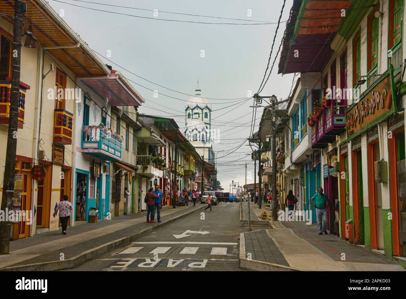 Architecture coloniale colorée à Filandia dans la Zona Cafetera, Filandia, Colombie Banque D'Images