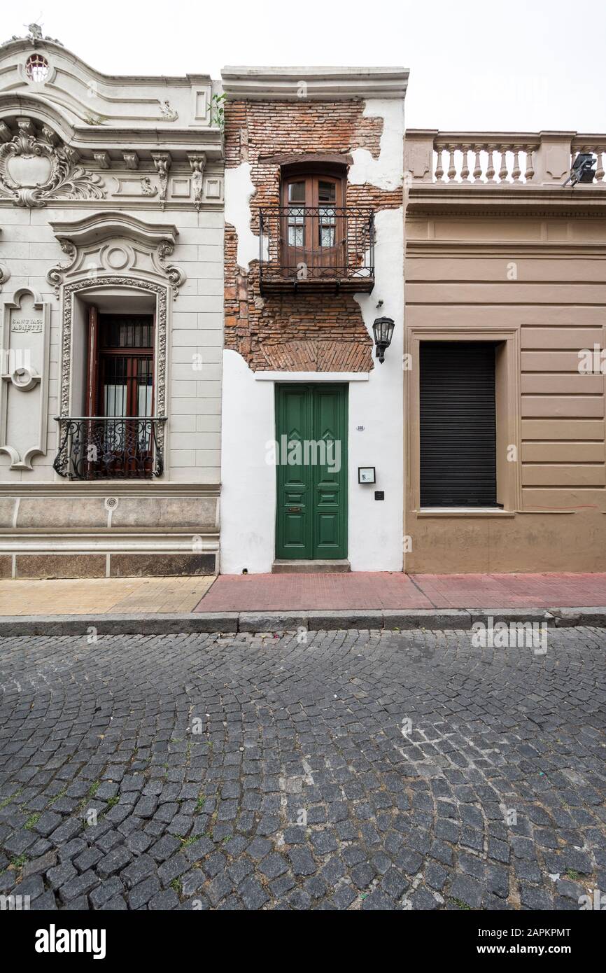 Belle vue sur les vieux bâtiments historiques dans le centre de Buenos Aires, en Argentine Banque D'Images