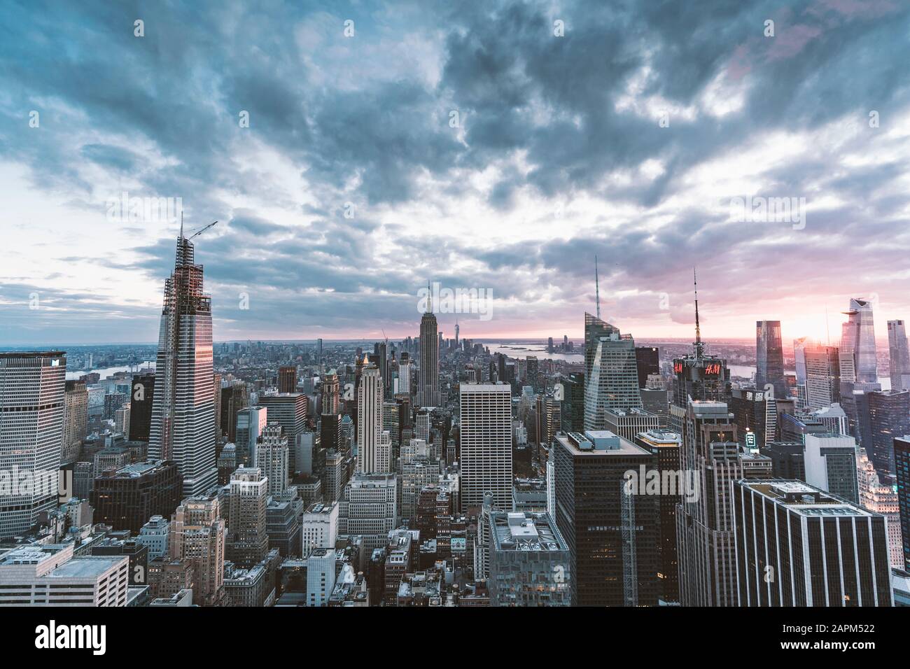 USA, New York, vue aérienne des gratte-ciel de la ville de New York avec Empire State Building Banque D'Images